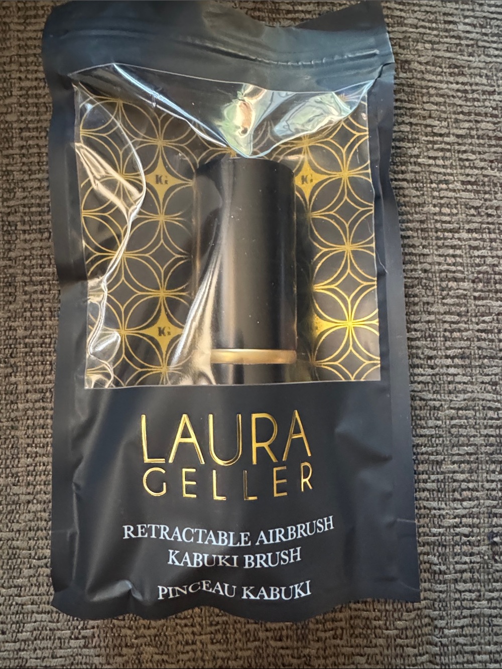 Laura Geller Retractable Kabuki Brush